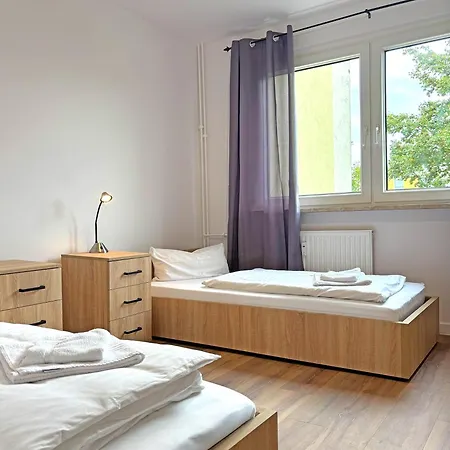 Yipy - Halle Apartment