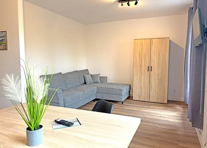 Yipy - Halle Lägenhet